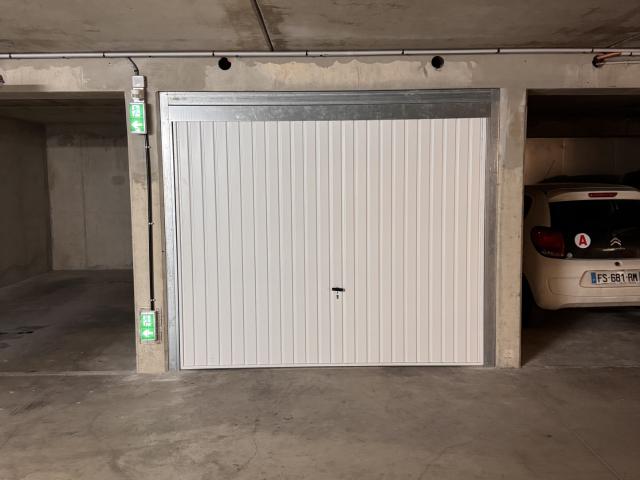 Garage vente à L'Haÿ-les-Roses, Villejuif