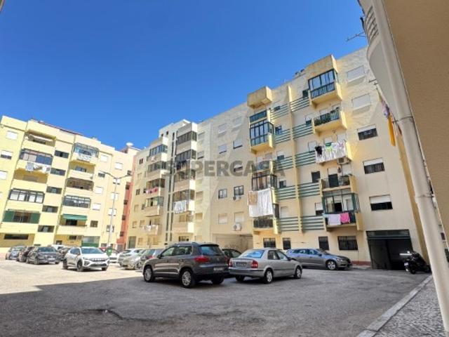 Garagem venda em Afonso Costa, Setúbal