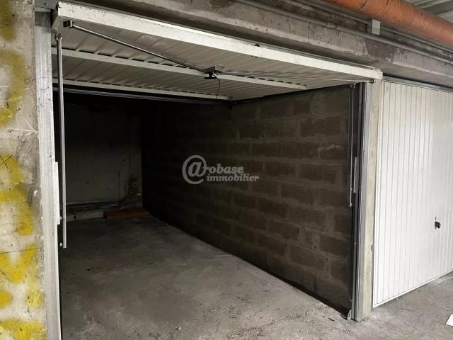 Garage vente à Marseille