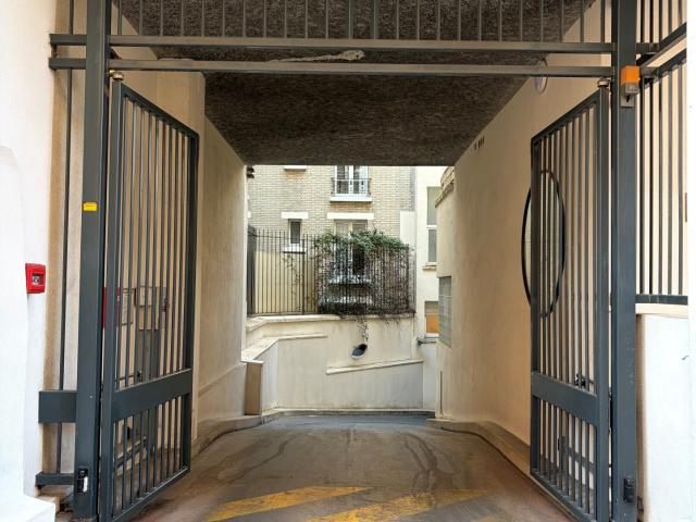 Garage location à Paris, Île-de-France