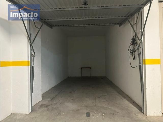 Garagem venda em Póvoa De Santa Iria, Lisboa