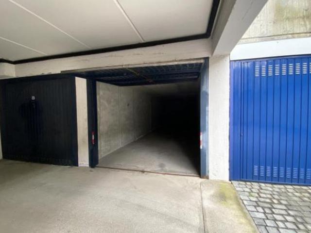 Box in vendita a Nifontano, Varese