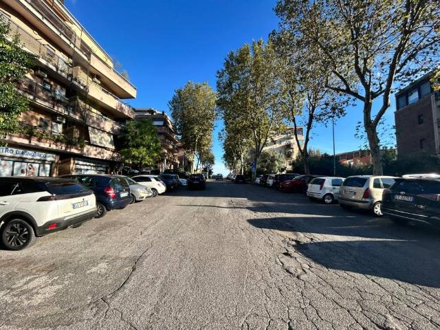 Box in affitto a Roma Capitale, Lazio
