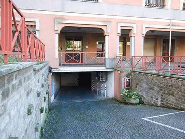Box in affitto a Roma Capitale, Lazio