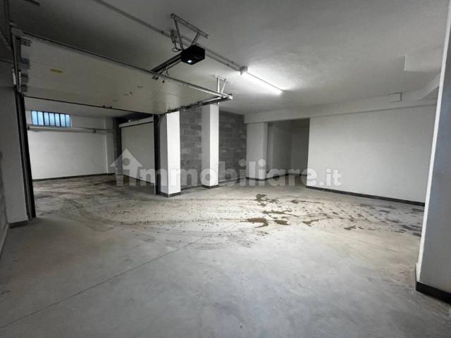 Box in affitto a Piemonte, Alessandria