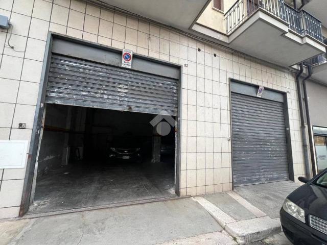 Box in affitto a Puglia, Bari