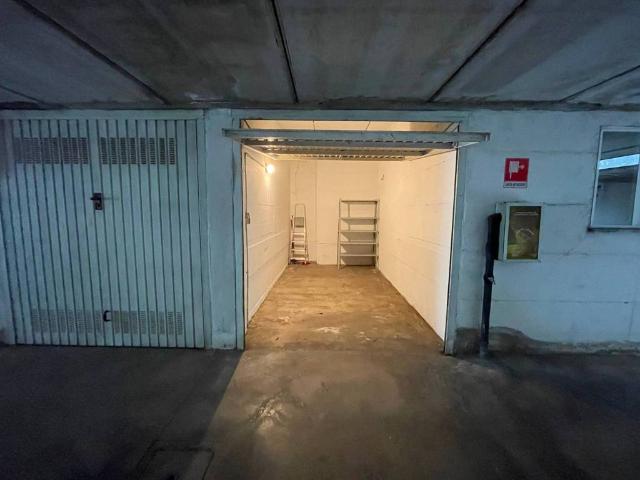 Box in affitto a Torretta, Arese