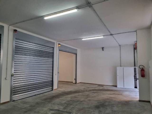 Box in affitto a Avellino, Campania