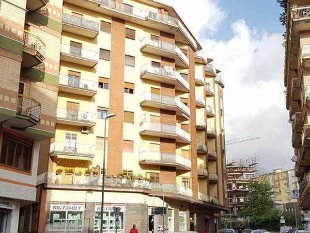 Box in affitto a Avellino, Campania