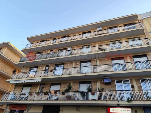 Box in affitto a San Girolamo, Bari