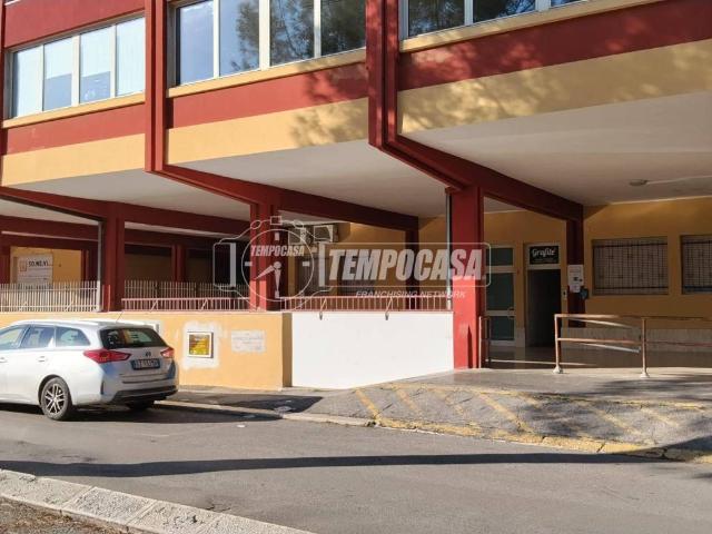 Box in affitto a Municipio 2, Puglia