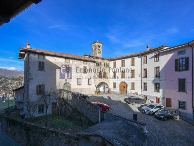 Box in affitto a Città Alta, Bergamo