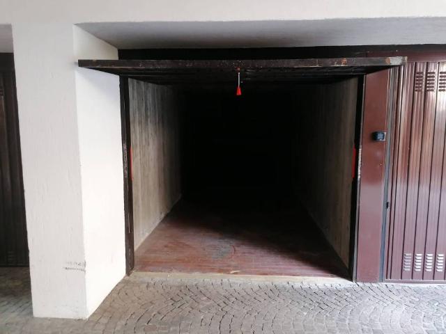 Box in affitto a Città Alta, Bergamo