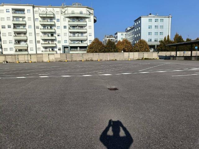 Box in affitto a Bergamo, Lombardia