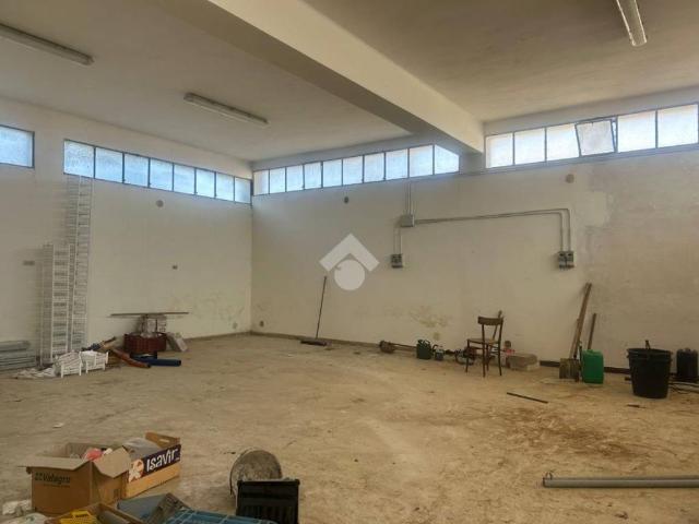 Box in affitto a Puglia, Bari