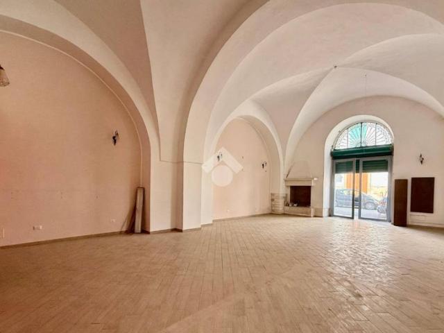Box in affitto a Puglia, Bari