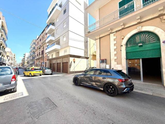 Box in affitto a Puglia, Bari