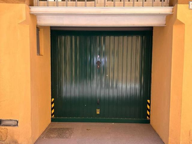 Box in affitto a Santo Stefano, Bologna