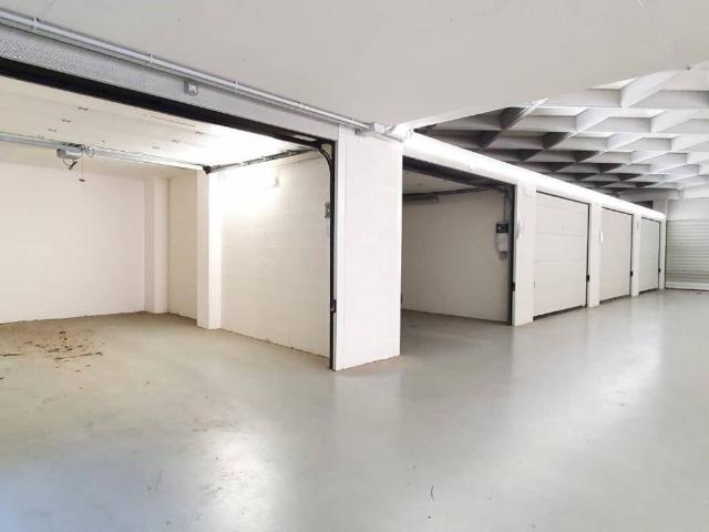 Box in affitto a Bologna, Reggio Emilia