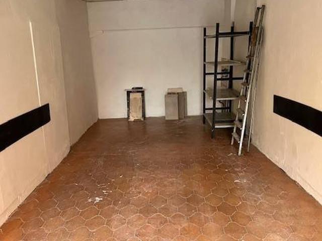 Box in affitto a Santo Stefano, Bologna