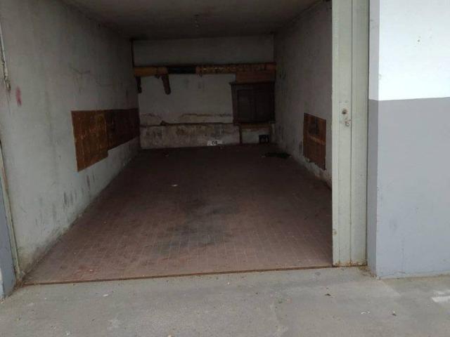 Box in affitto a Irnerio, Bologna