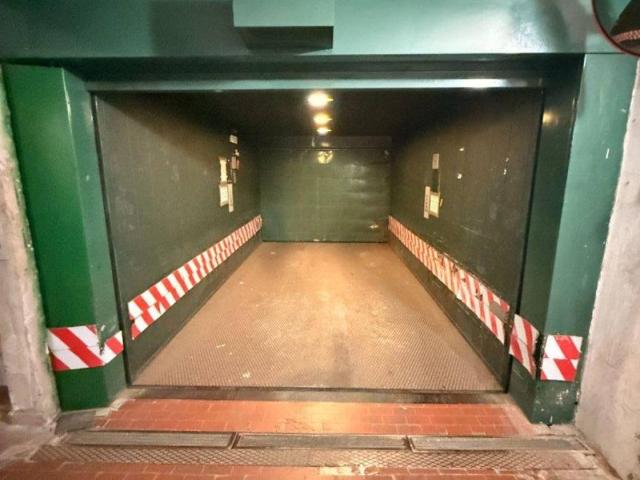 Box in affitto a Centro storico, Bologna