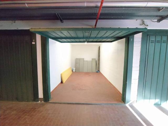 Box in affitto a Borgo Panigale-Reno, Bologna