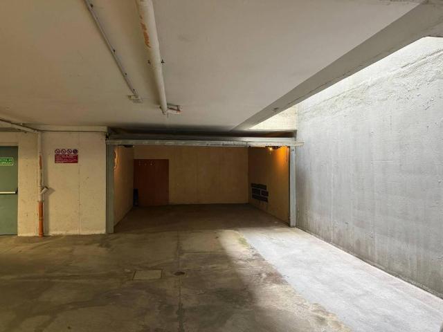 Box in affitto a San Donato-San Vitale, Bologna