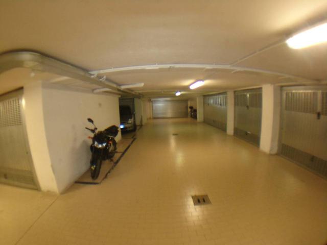 Box in affitto a Santo Stefano, Bologna
