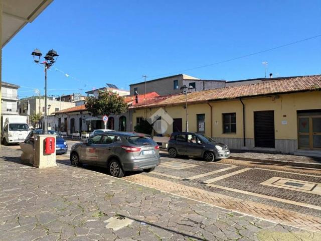 Box in affitto a Calabria, Catanzaro