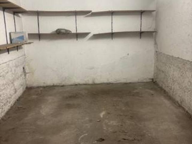 Box in affitto a Zona Centro, Brescia