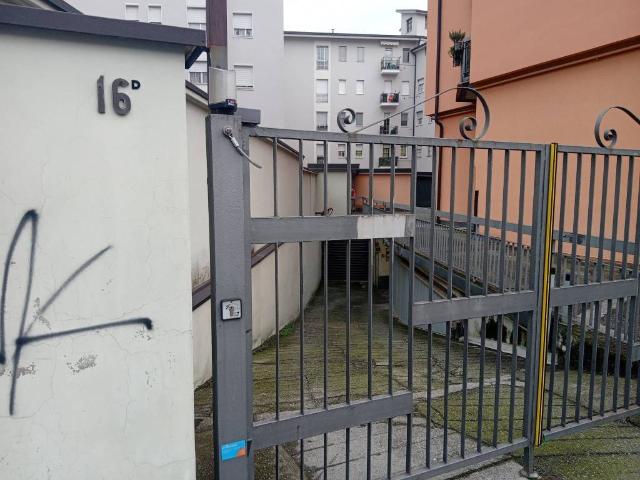 Box in affitto a Zona Nord, Brescia
