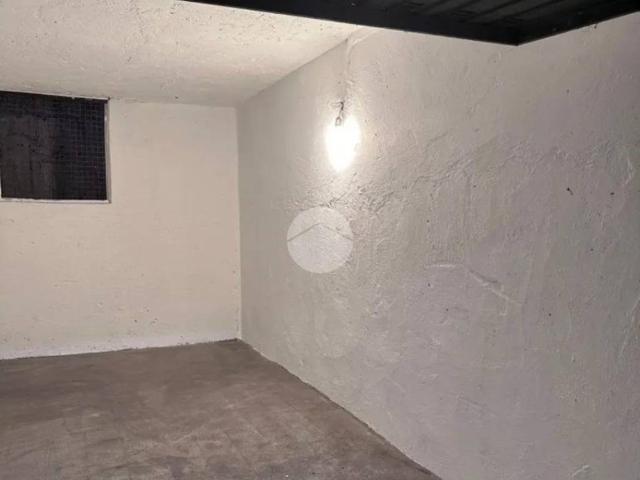 Box in affitto a Zona Sud, Brescia
