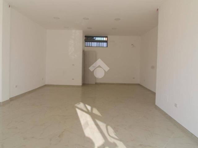 Box in affitto a Santa Chiara, Puglia