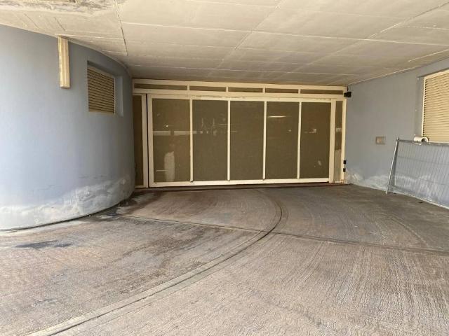 Box in affitto a Camaiore, Toscana