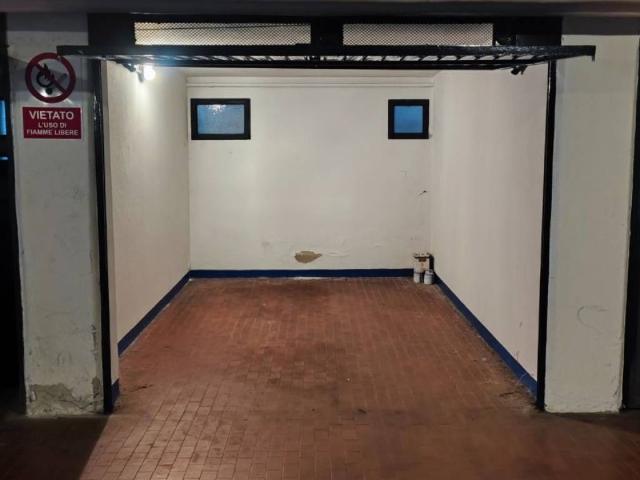 Box in affitto a Unione delle Terre d'Argine, Carpi