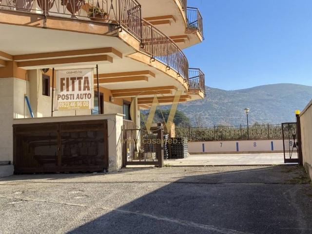 Box in affitto a Petrarelle, Caserta