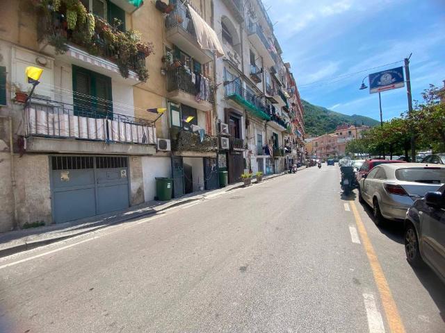 Box in affitto a Castellammare Di Stabia, Campania