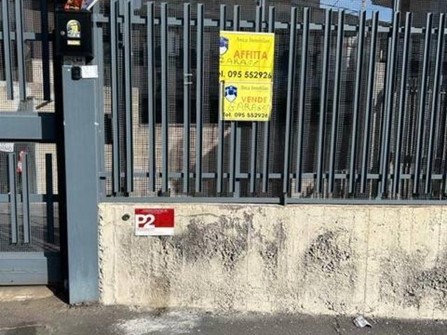 Box in affitto a Monte Po-Nesima-San Leone-Rapisardi, Catania