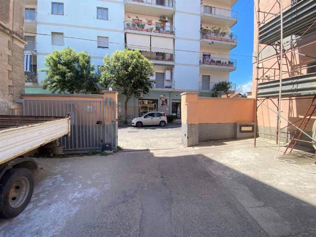 Box in affitto a Calabria, Catanzaro