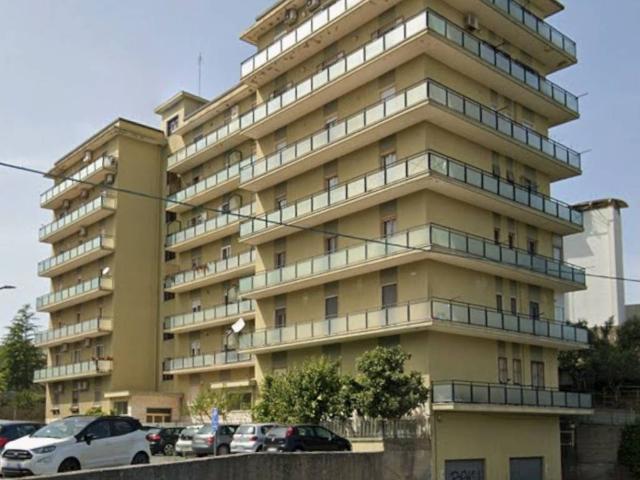 Box in affitto a Pontepiccolo, Catanzaro