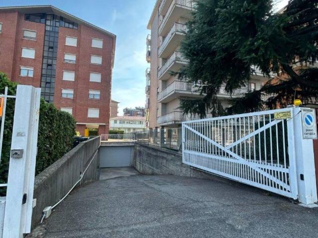 Box in affitto a Regina Margherita, Collegno