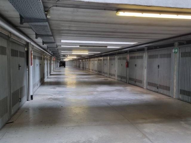 Box in affitto a Zona Omogenea Milano Nord, Cormano