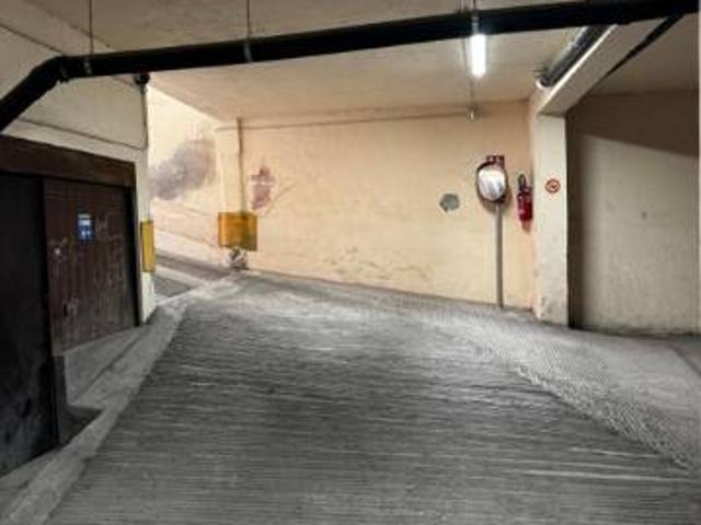 Box in affitto a Centro Storico, Cremona