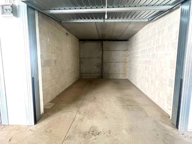 Box in affitto a Località Tetto Garetto, Piemonte