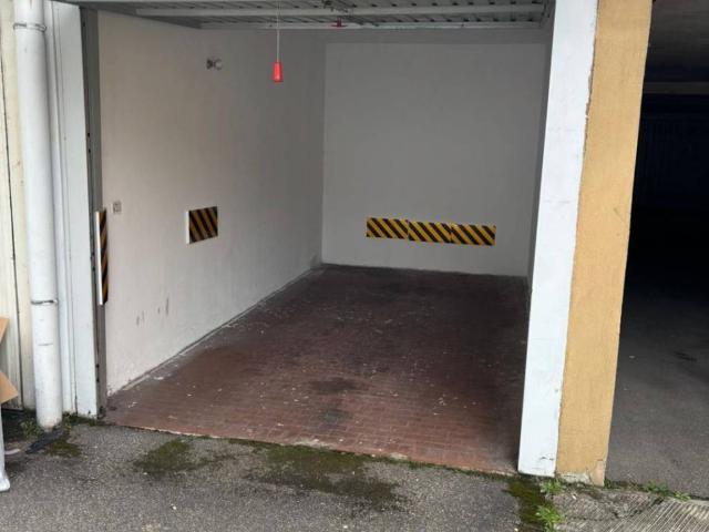 Box in affitto a Zona Omogenea Milano Nord, Cusano Milanino