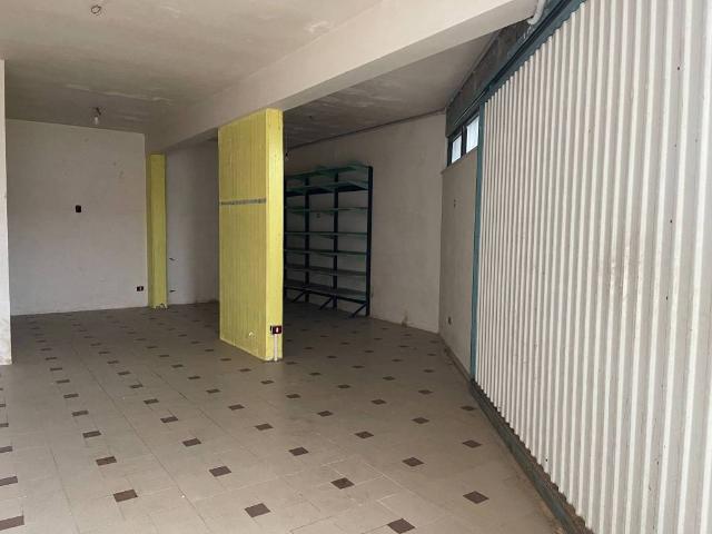 Box in affitto a Elice, Abruzzo