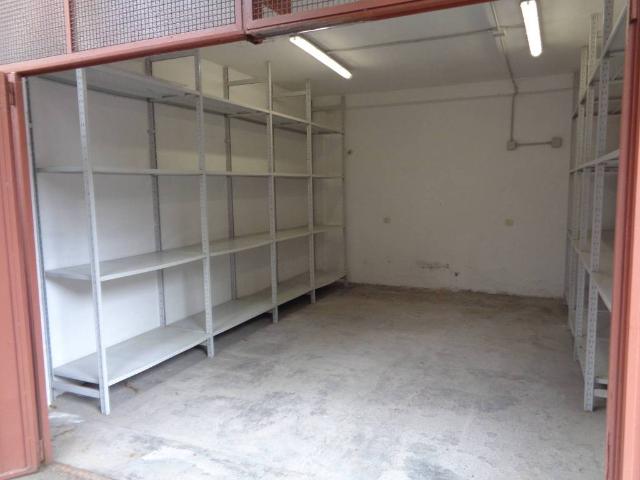 Box in affitto a Quartiere 3, Firenze