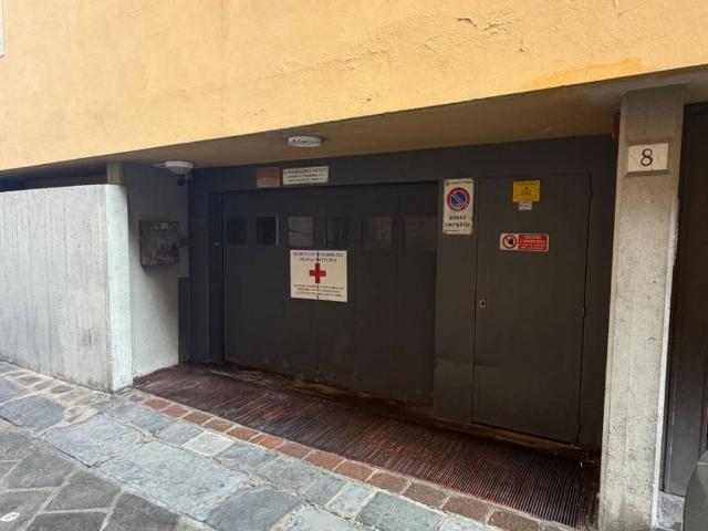Box in affitto a Quartiere 1, Firenze