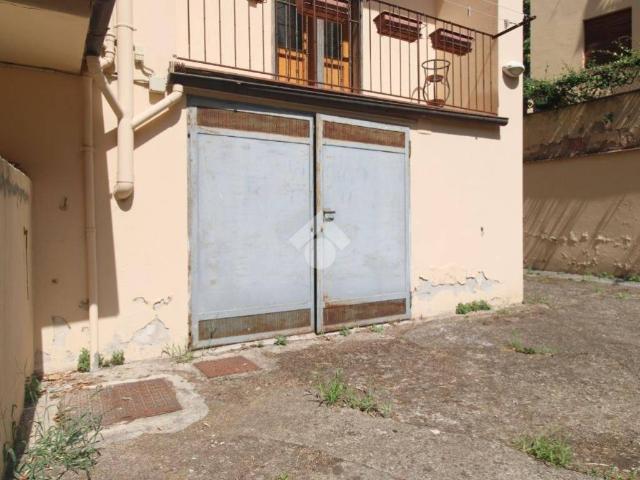 Box in affitto a Quartiere 2, Firenze